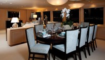 Motor yacht FIRST DRAW - Dining 2.